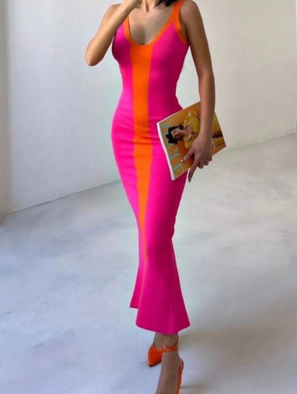 Sleek Colorblock Bodycon Dress in Pink & Orange